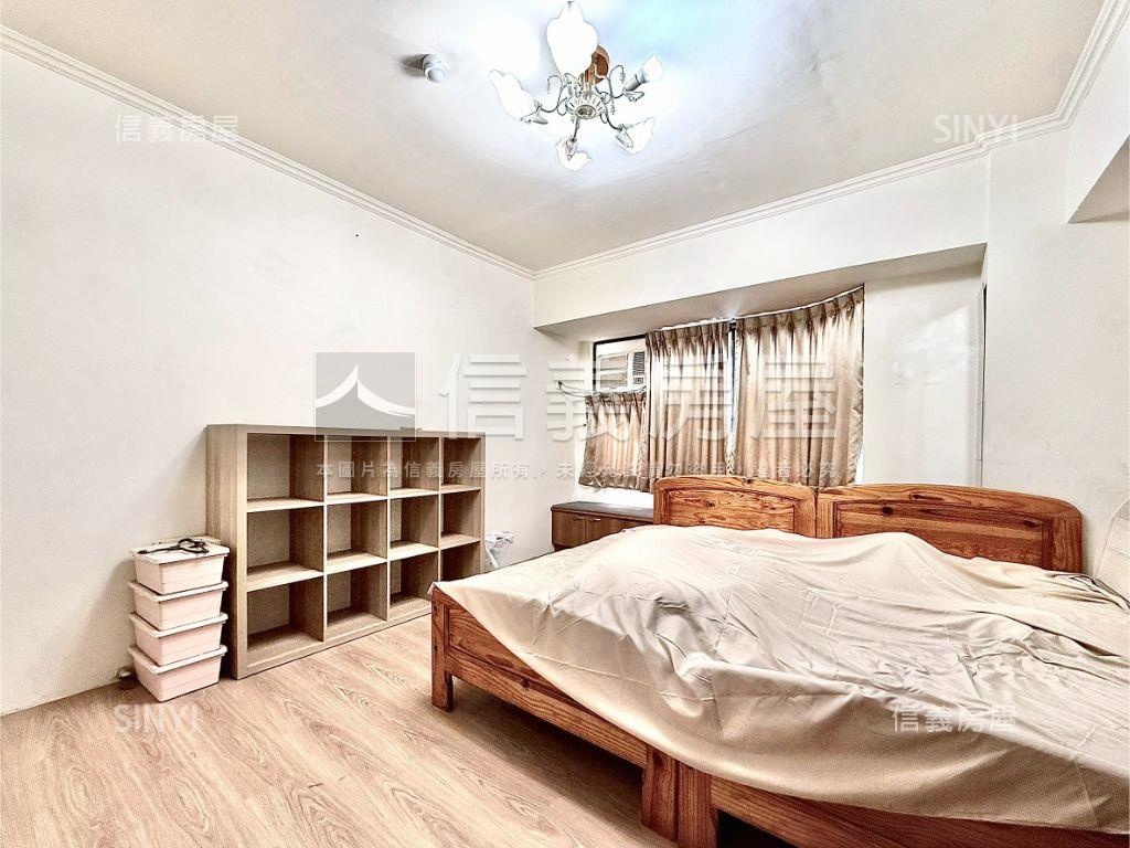 松竹站雙鐵共構採光三房房屋室內格局與周邊環境