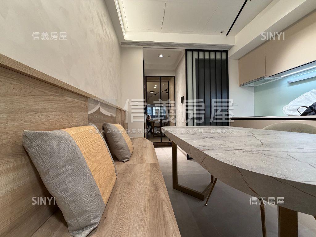 忠孝復興站學區美套房房屋室內格局與周邊環境