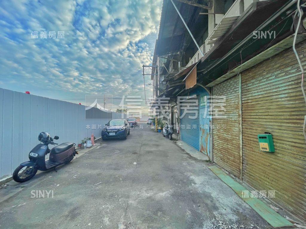 泰山透天ＡＢ房屋室內格局與周邊環境
