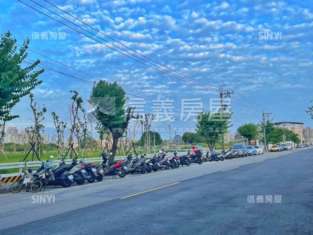 泰山透天ＡＢ房屋室內格局與周邊環境