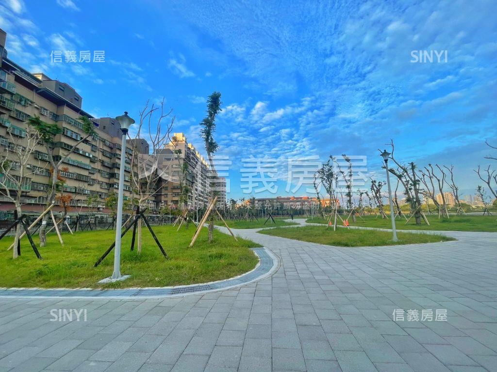 泰山透天ＡＢ房屋室內格局與周邊環境