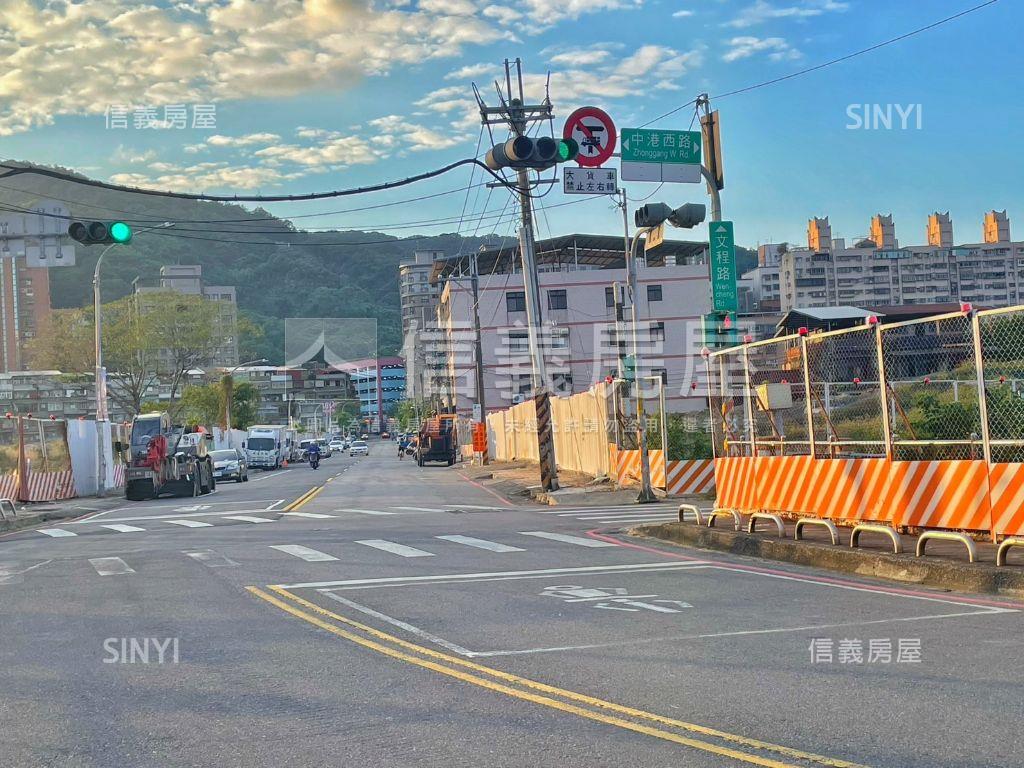 泰山透天ＡＢ房屋室內格局與周邊環境