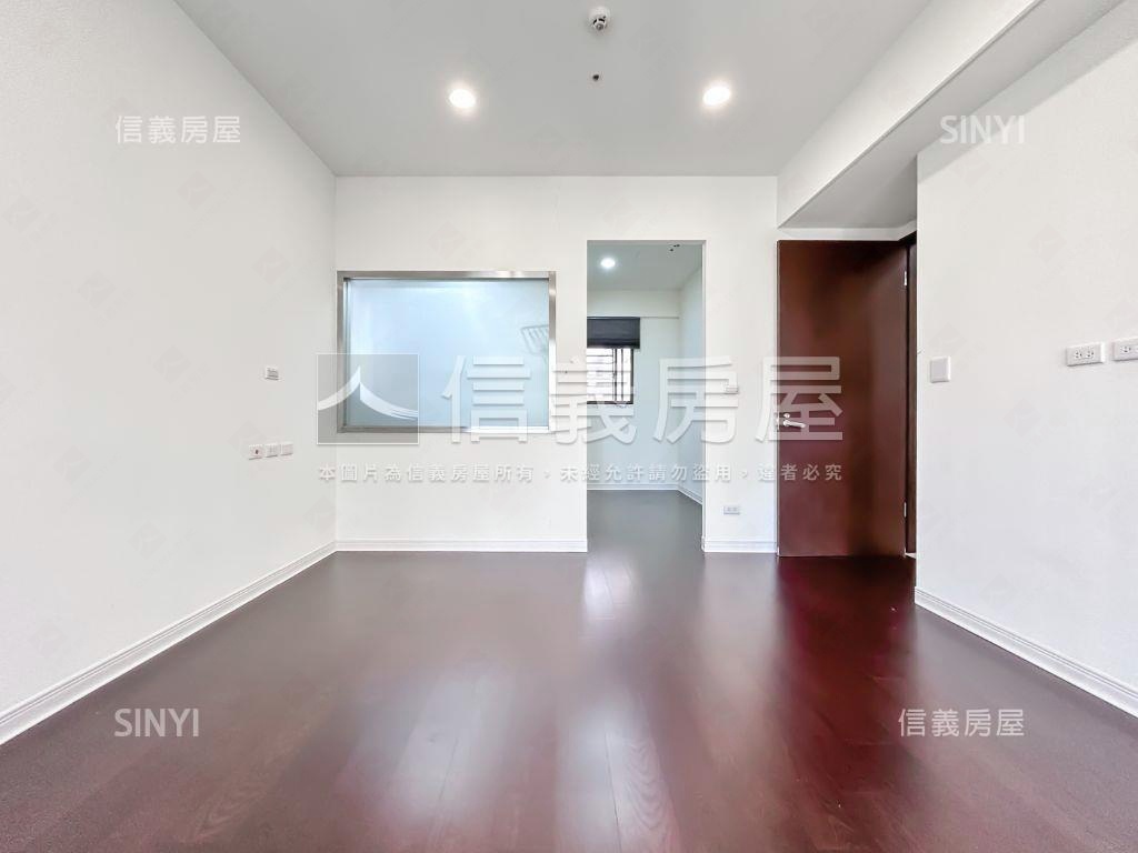 首泰高樓大戶房屋室內格局與周邊環境