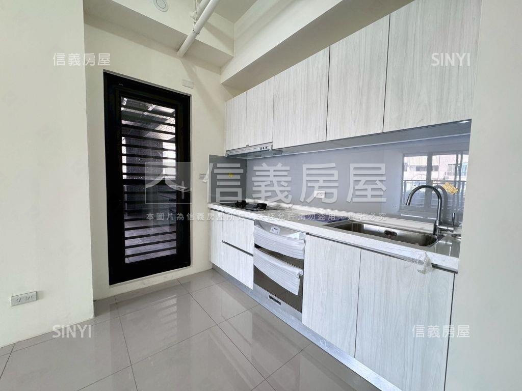 春福年年３房平車房屋室內格局與周邊環境