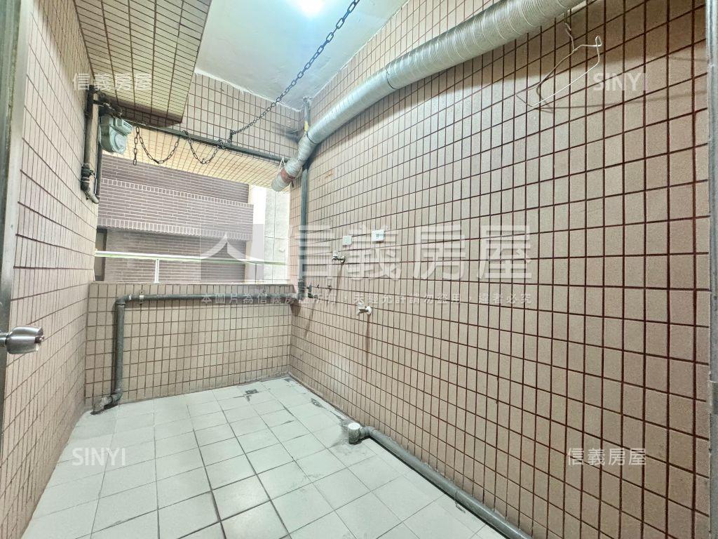 平實轉運站旁三房平車房屋室內格局與周邊環境