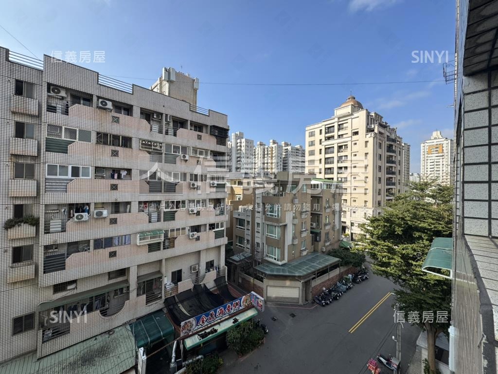 稀有陽台採光套房房屋室內格局與周邊環境