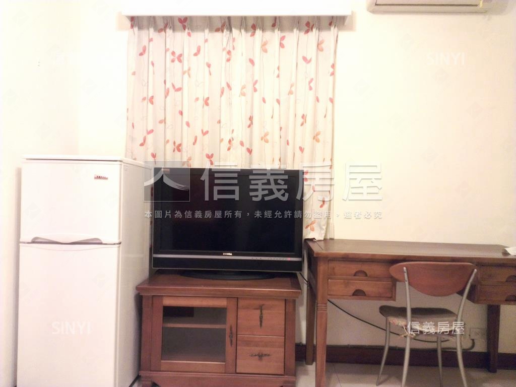 近頂溪捷運電梯５房房屋室內格局與周邊環境