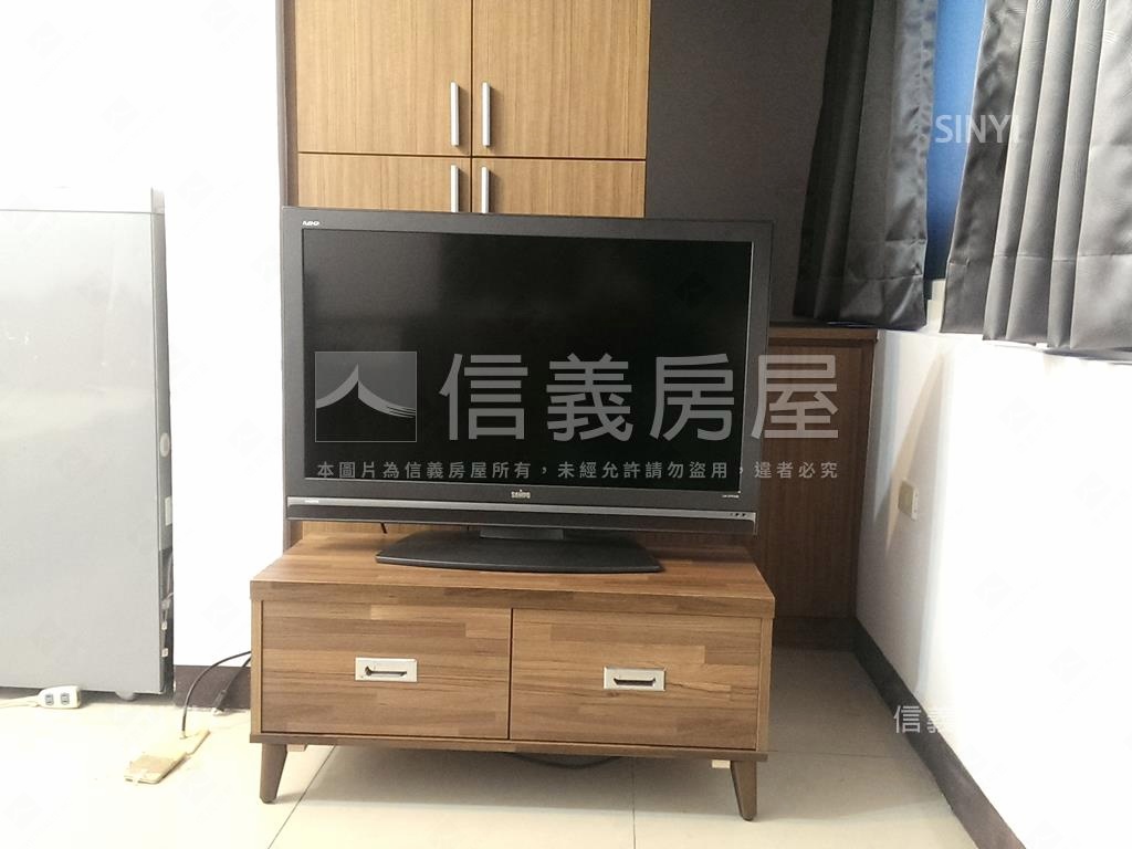 近頂溪捷運電梯５房房屋室內格局與周邊環境