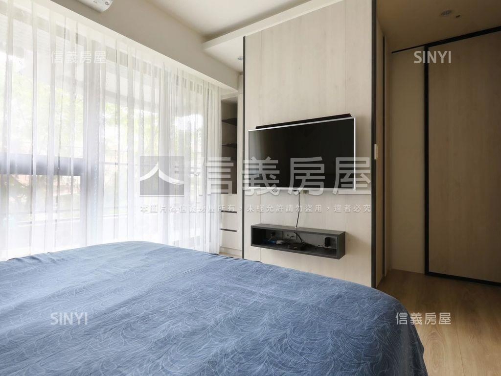 喬立圓容裝潢雙平車露臺戶房屋室內格局與周邊環境