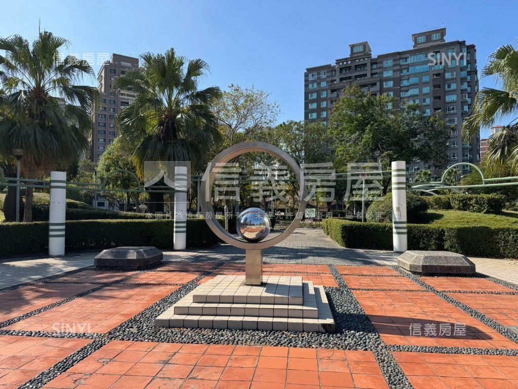 喬立圓容裝潢雙平車露臺戶房屋室內格局與周邊環境