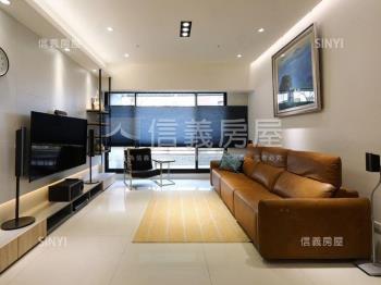 喬立圓容裝潢雙平車露臺戶