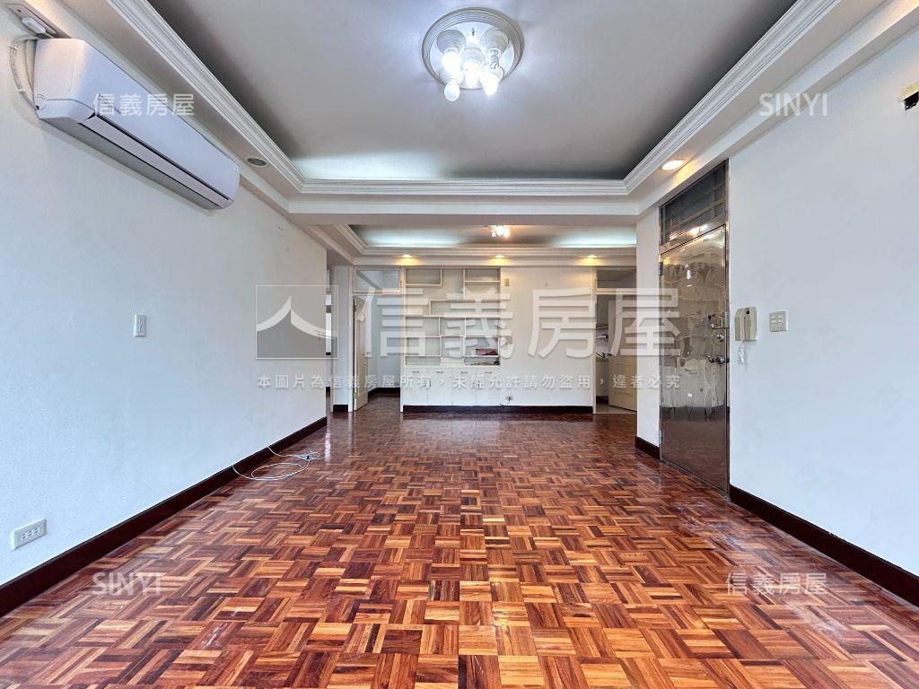 新店中正路活巷三房美公寓房屋室內格局與周邊環境