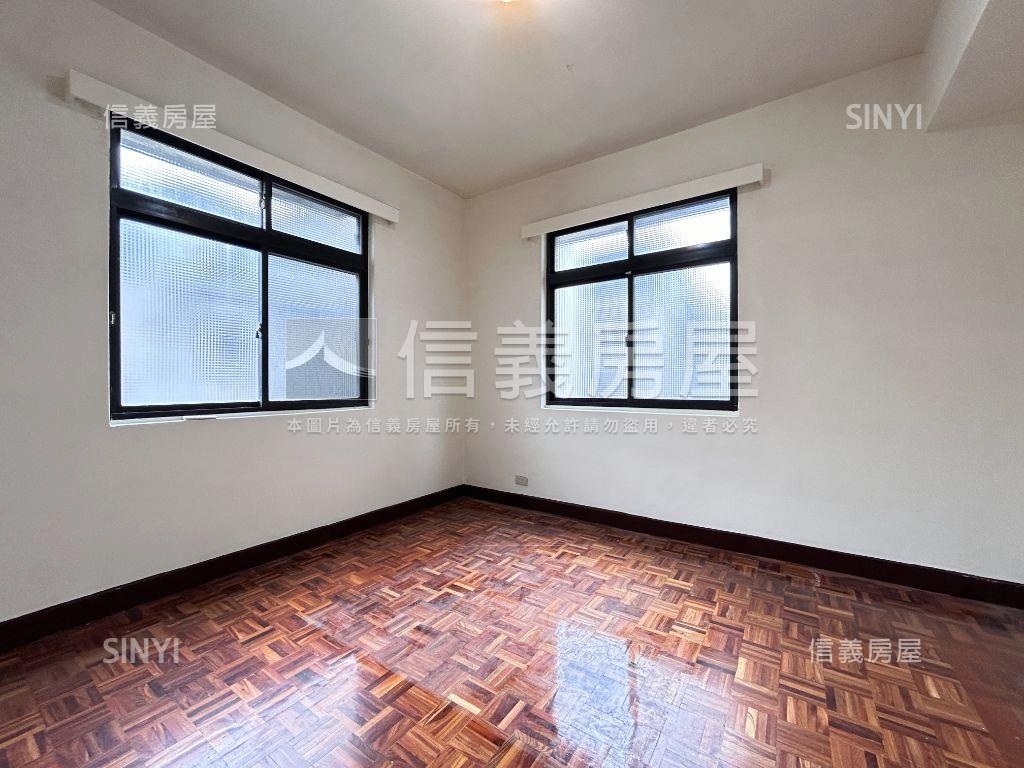 新店中正路活巷三房美公寓房屋室內格局與周邊環境