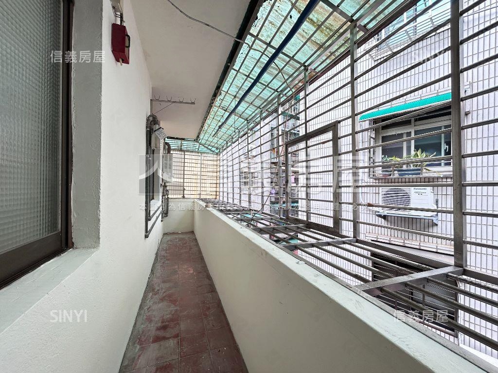 新店中正路活巷三房美公寓房屋室內格局與周邊環境