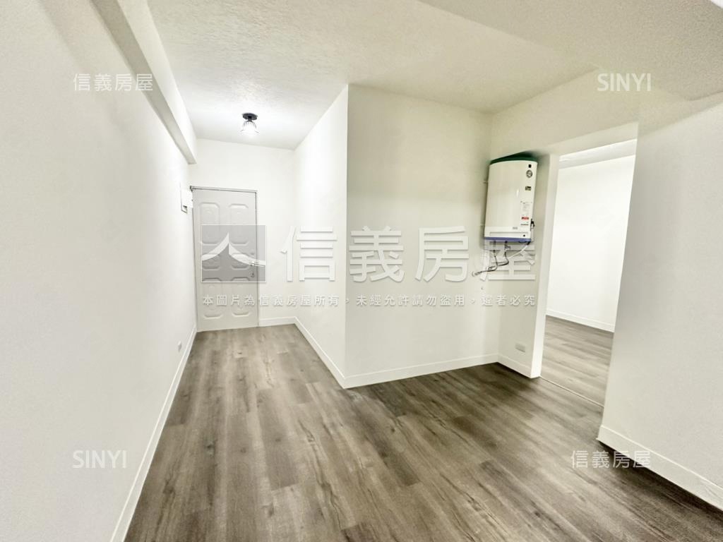 休閒大樓一樓房屋室內格局與周邊環境