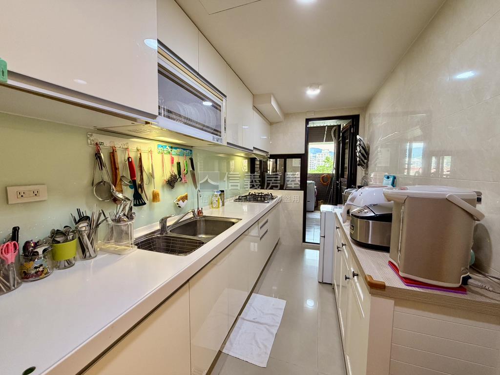 青山綠水景觀四房｜新陛潭房屋室內格局與周邊環境