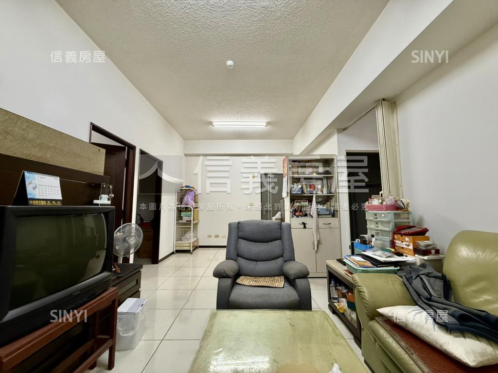 站前ＣＡＳＡ質感美宅房屋室內格局與周邊環境