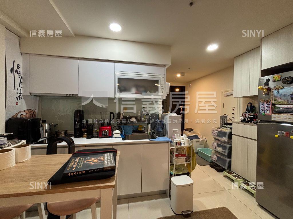 正隆官邸中正國中套房房屋室內格局與周邊環境