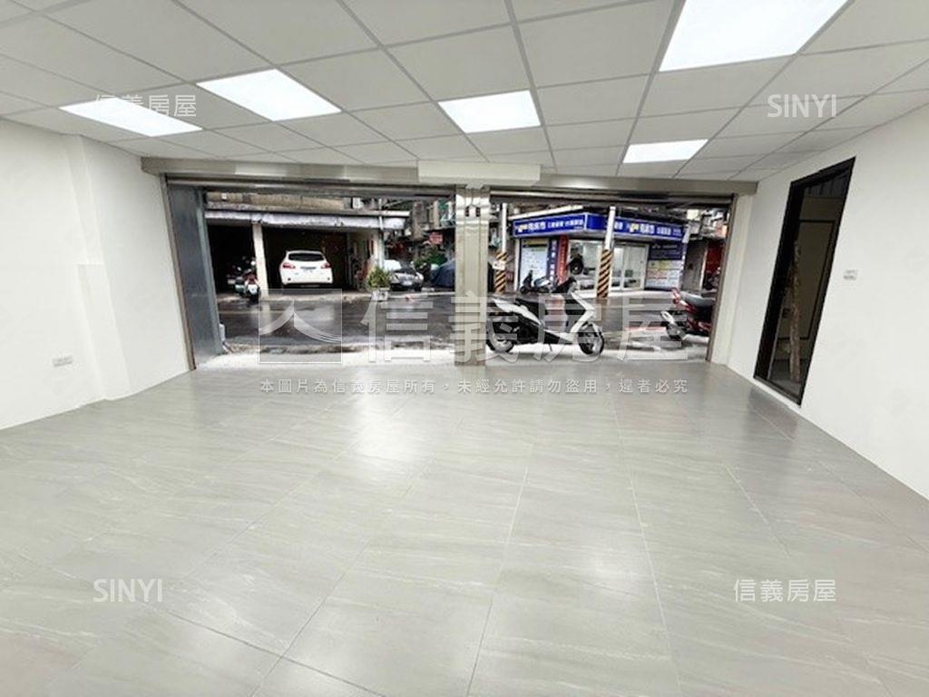 前後臨路面寬角間店面房屋室內格局與周邊環境