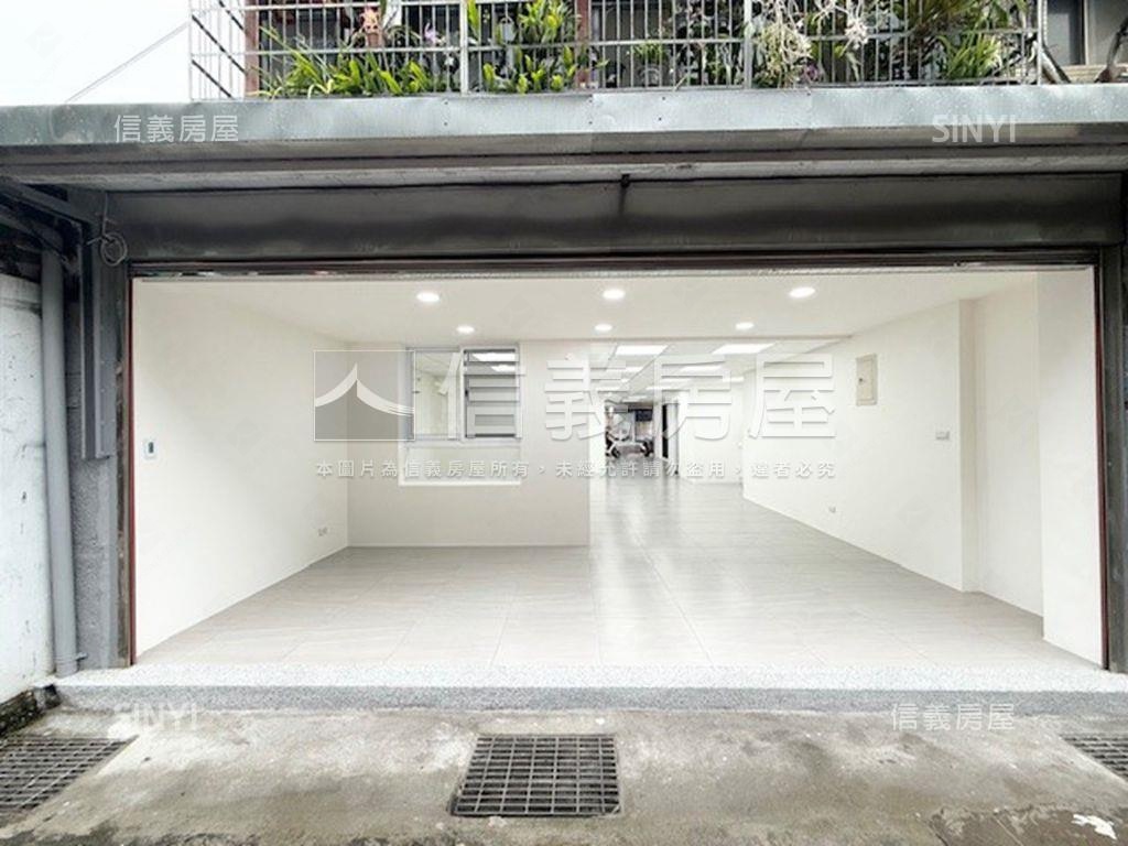 前後臨路面寬角間店面房屋室內格局與周邊環境
