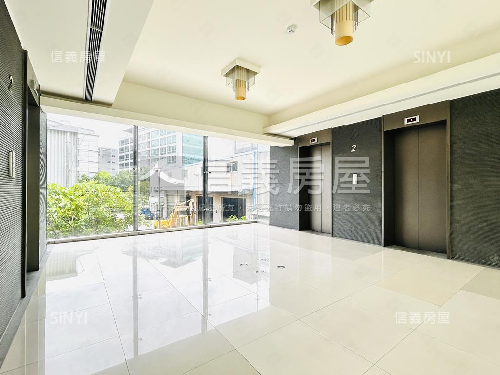 蓮園民權辦公房屋室內格局與周邊環境