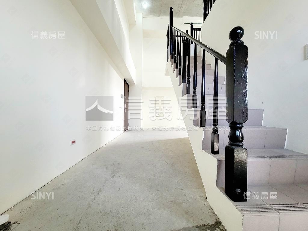 捷運～隱竹林挑高景觀Ｂ戶房屋室內格局與周邊環境