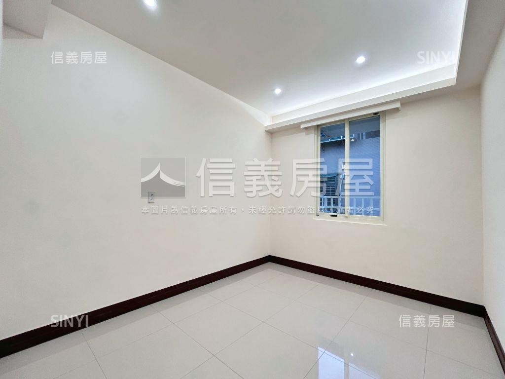 全新的萬安低總公寓房屋室內格局與周邊環境