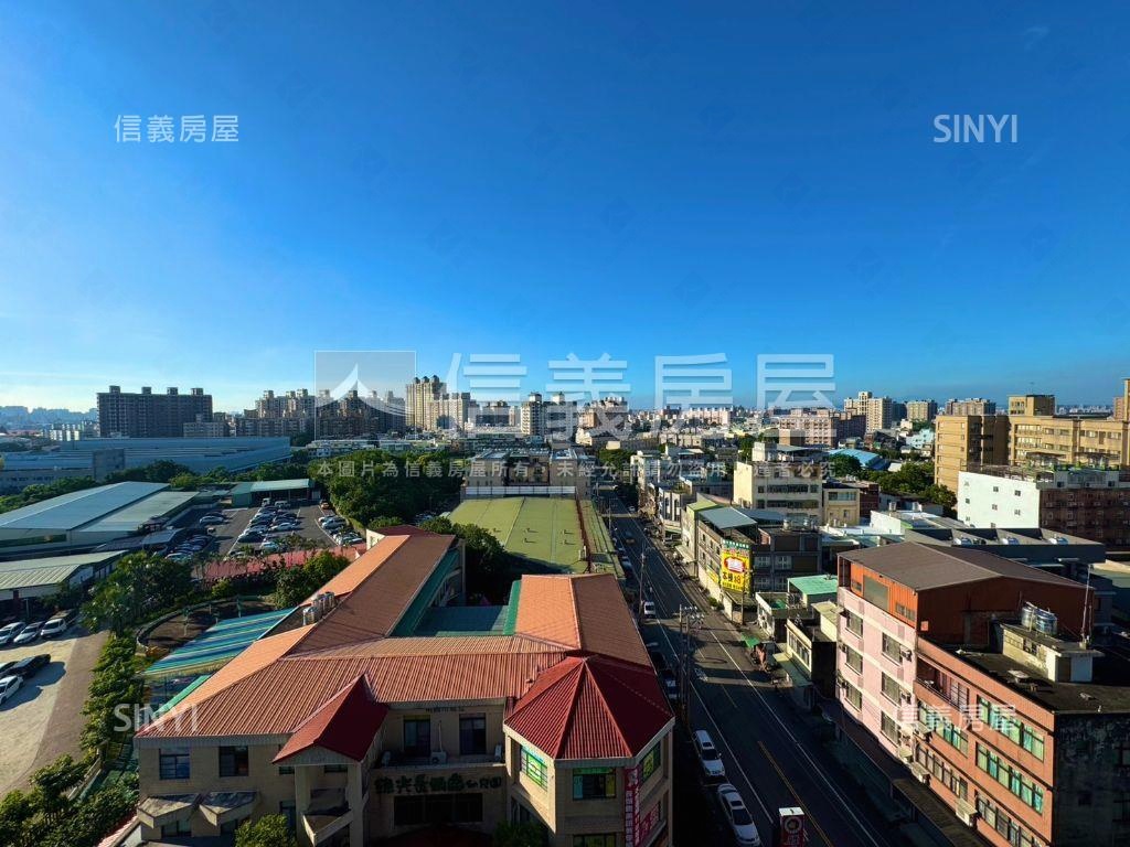 優活高樓景觀方正２房車位房屋室內格局與周邊環境