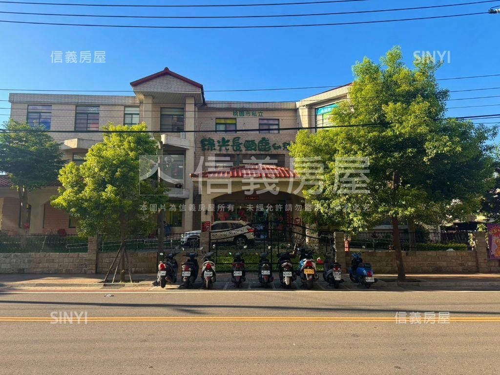 優活高樓景觀方正２房車位房屋室內格局與周邊環境