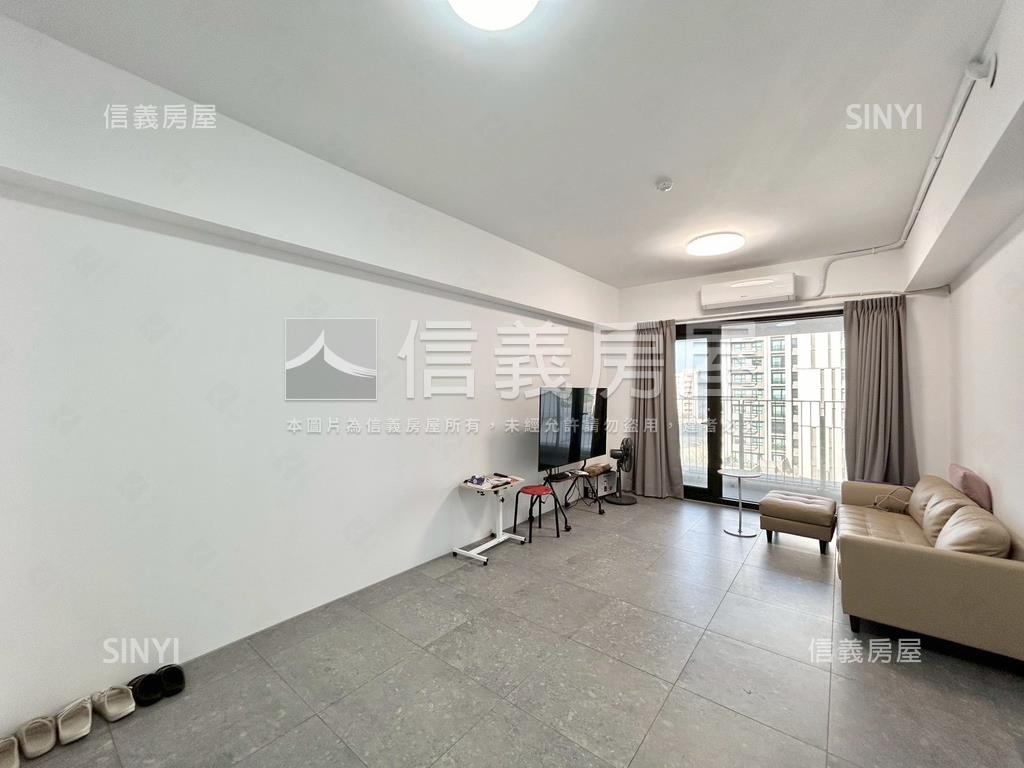 椰林閱建築外棟美三房房屋室內格局與周邊環境