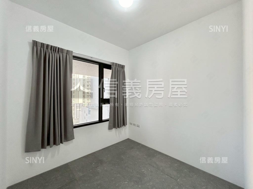 椰林閱建築外棟美三房房屋室內格局與周邊環境