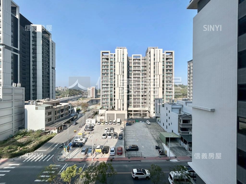 椰林閱建築外棟美三房房屋室內格局與周邊環境