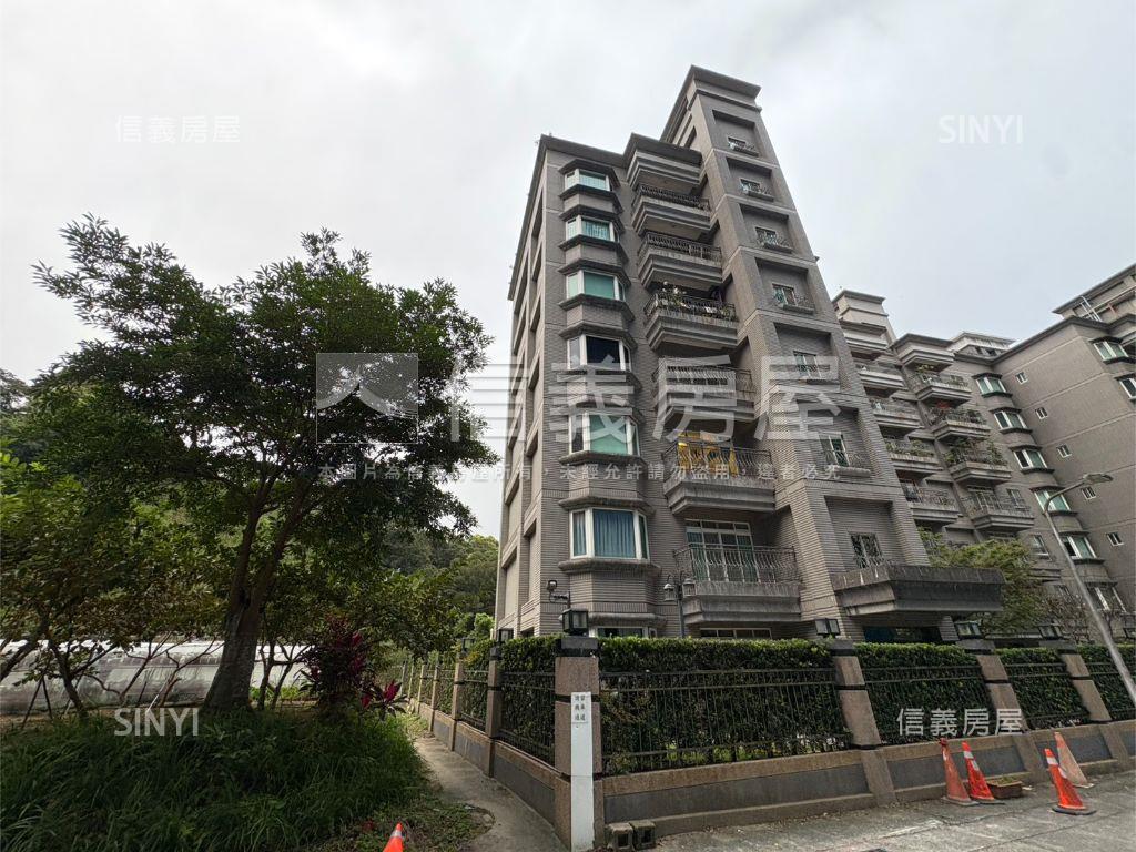 未來政大站邊間三房車位房屋室內格局與周邊環境