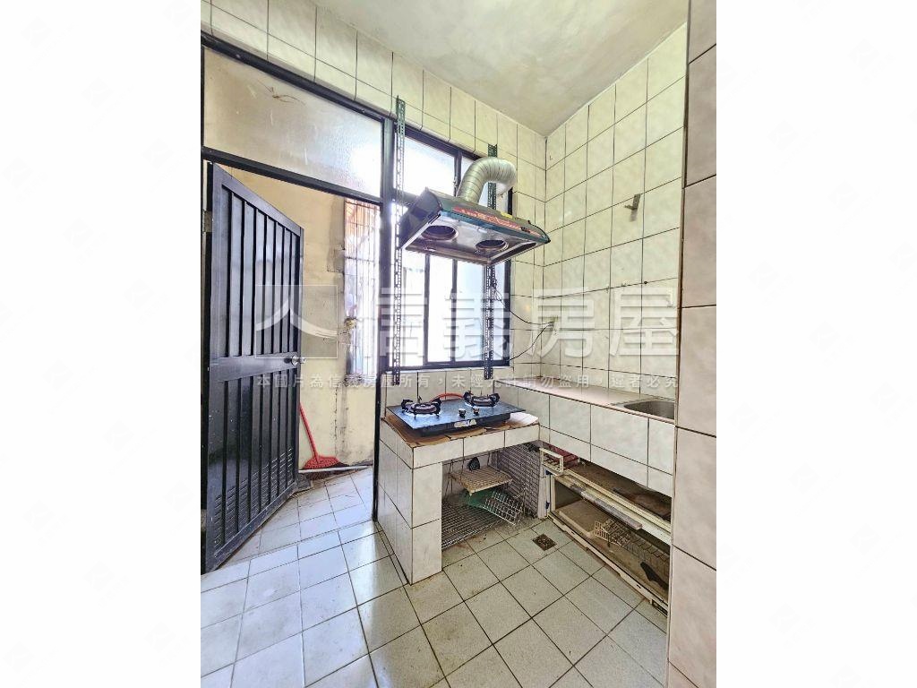 專任竹北低總價４房美寓房屋室內格局與周邊環境
