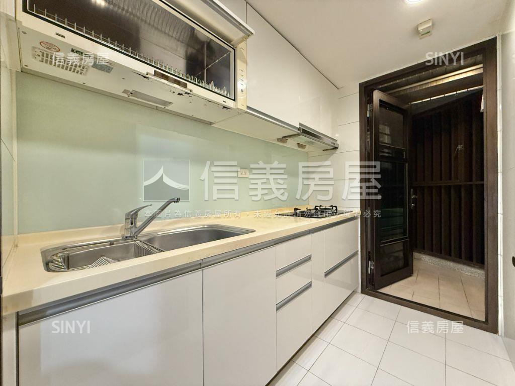 專任早安清境稀有面山兩房房屋室內格局與周邊環境