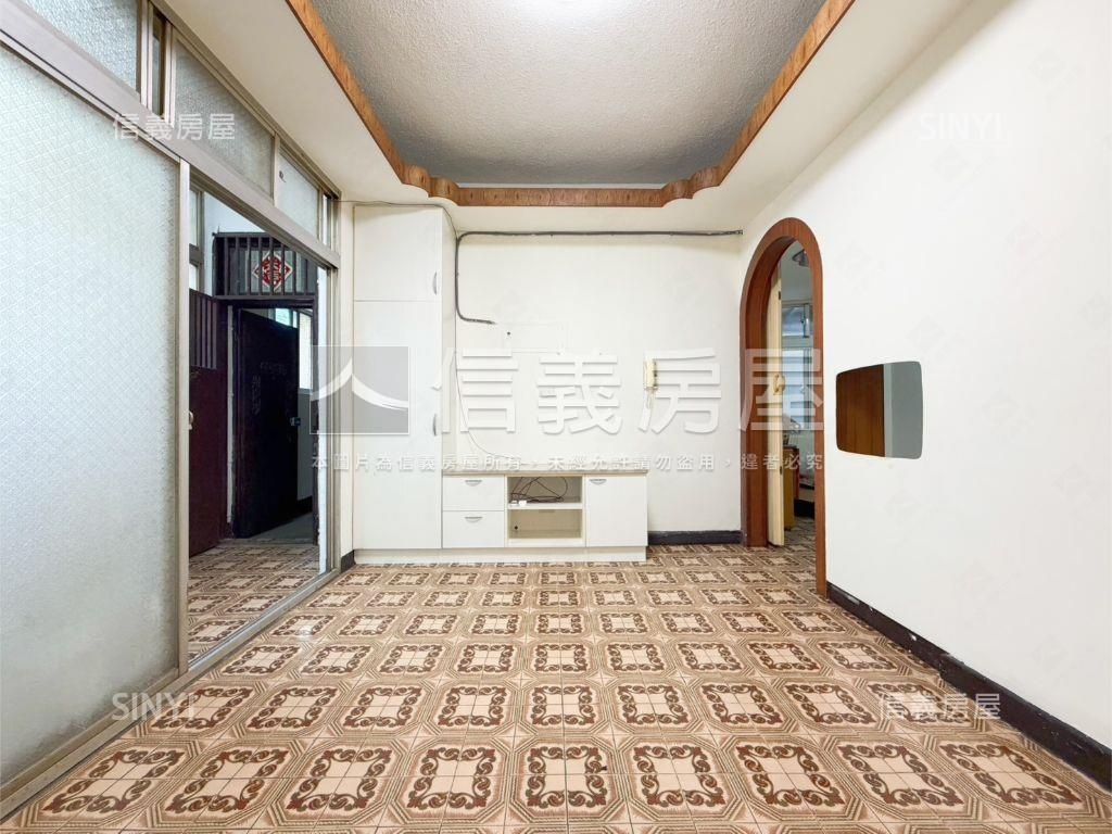 網溪國小旁獨棟２樓美寓房屋室內格局與周邊環境