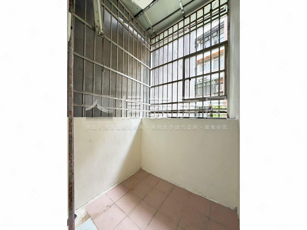 網溪國小旁獨棟２樓美寓房屋室內格局與周邊環境