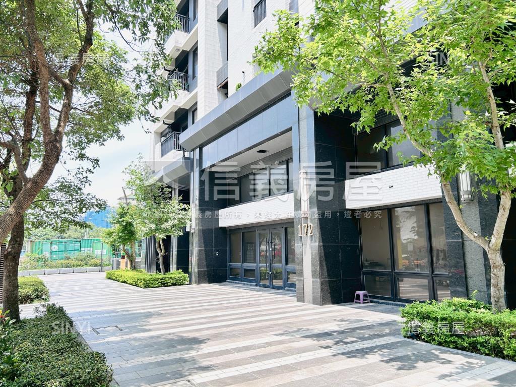 名軒夢享家約２５米寬店面房屋室內格局與周邊環境