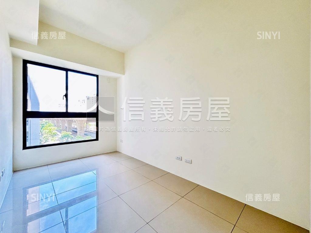 春福康波全新三房平車房屋室內格局與周邊環境