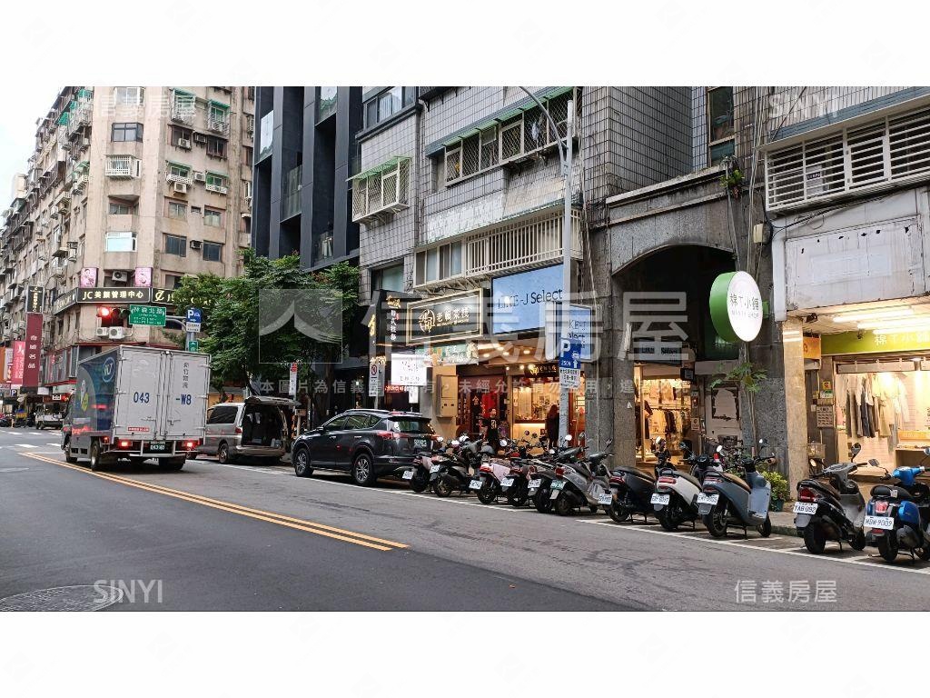 晴光市場旁農安店面房屋室內格局與周邊環境
