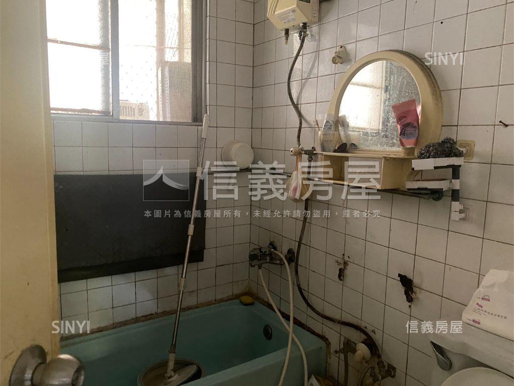 西屯國小三房房屋室內格局與周邊環境