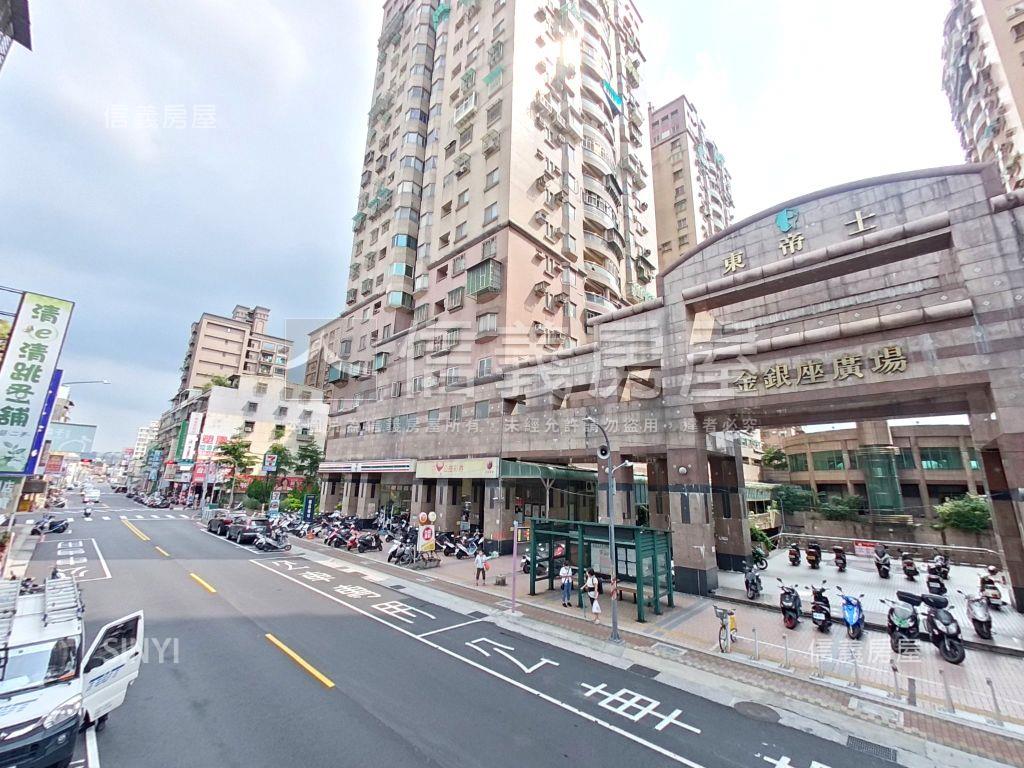 東帝士邊間壹樓房屋室內格局與周邊環境