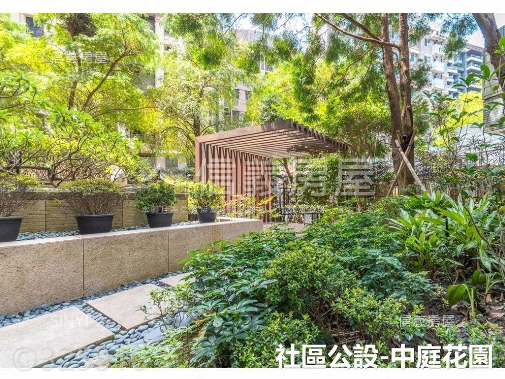 崗石豪邸✨４套衛浴水線房屋室內格局與周邊環境