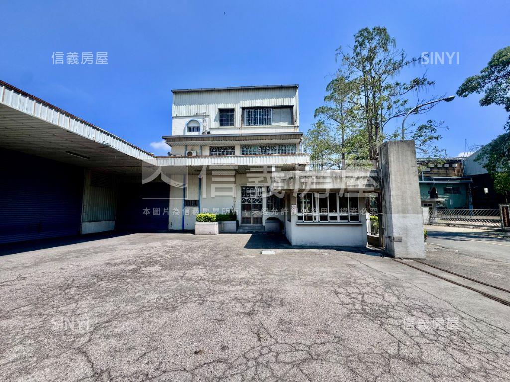 官田工業區約１４９７坪房屋室內格局與周邊環境