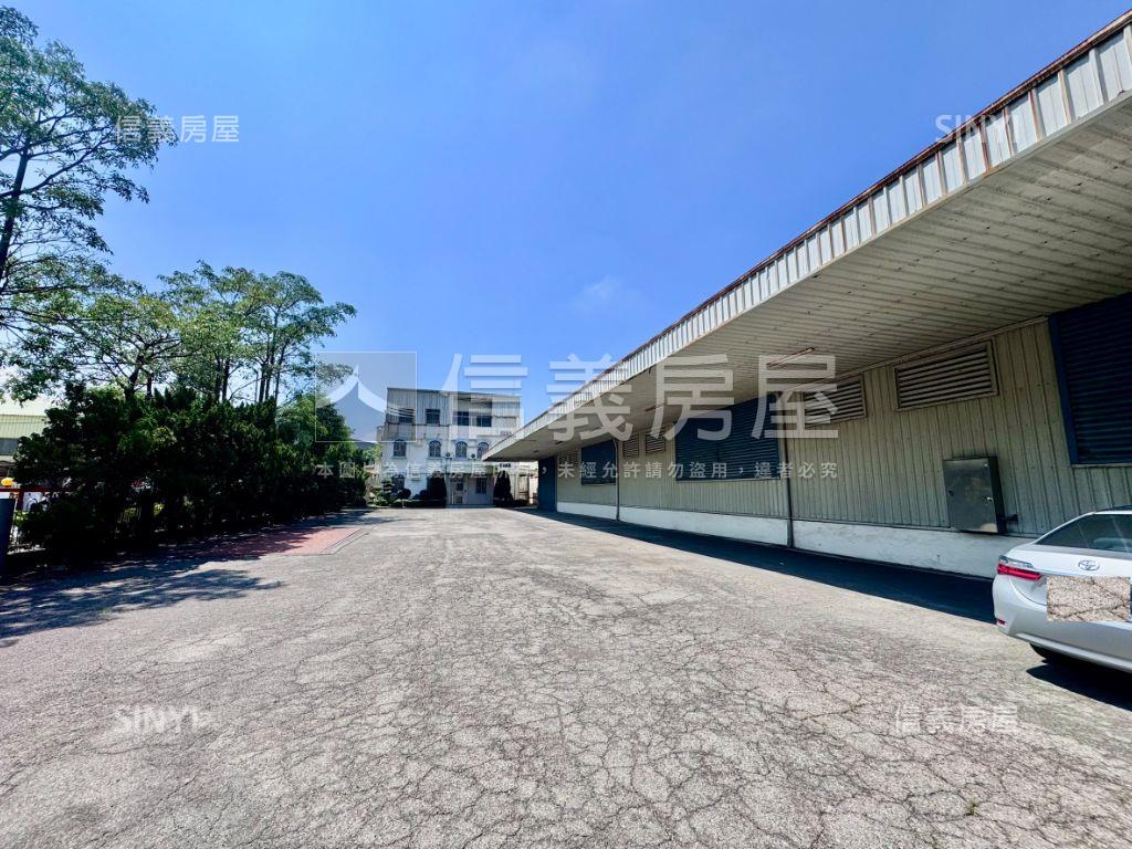 官田工業區約１４９７坪房屋室內格局與周邊環境