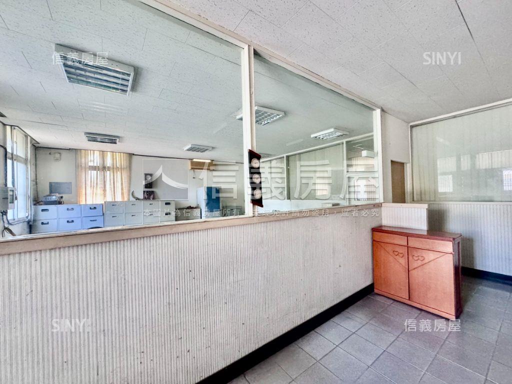 官田工業區約１４９７坪房屋室內格局與周邊環境