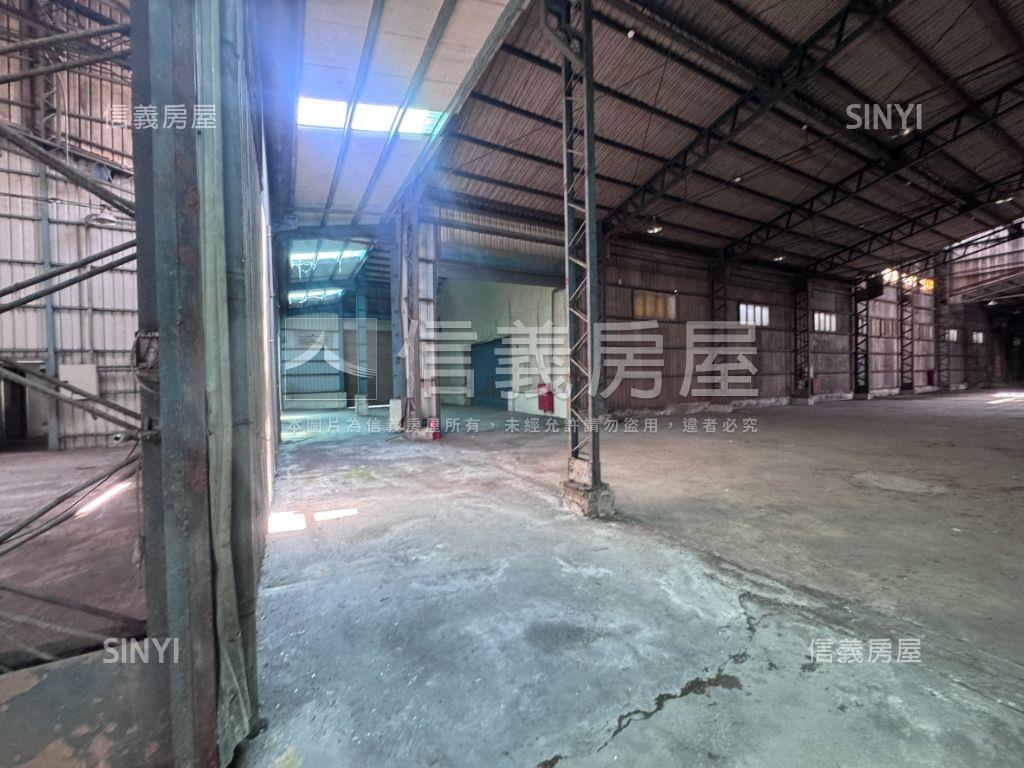 官田工業區約１４９７坪房屋室內格局與周邊環境