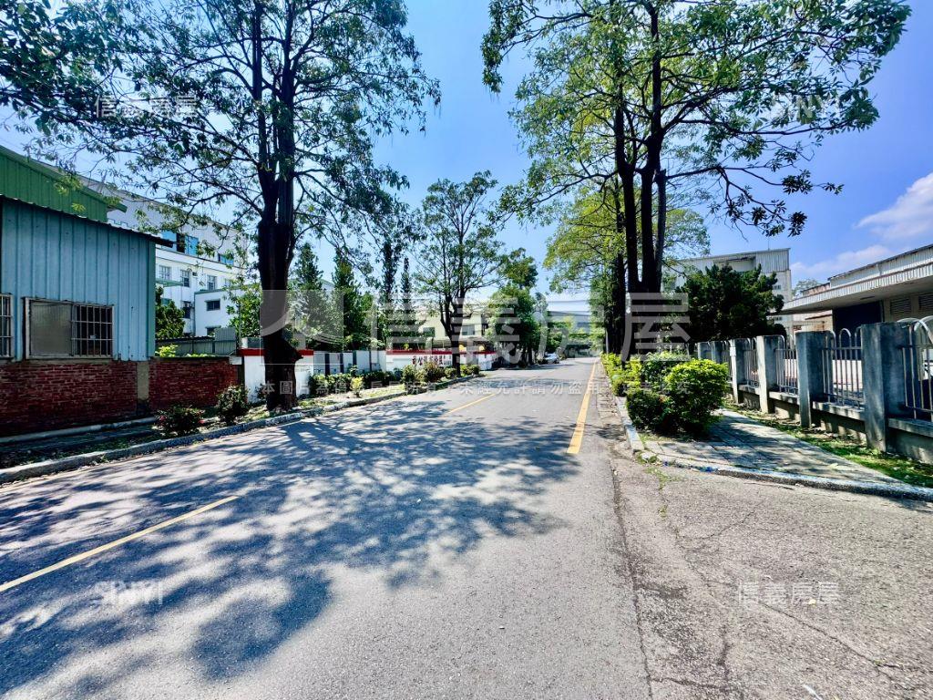 官田工業區約１４９７坪房屋室內格局與周邊環境