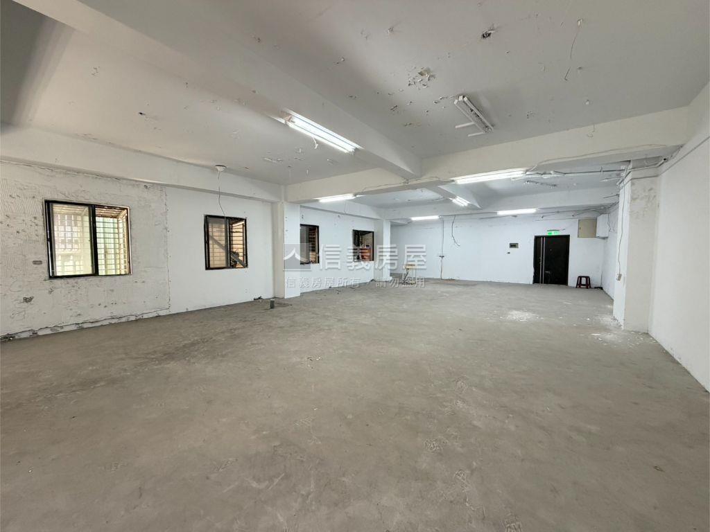 化成自由規劃大空間房屋室內格局與周邊環境