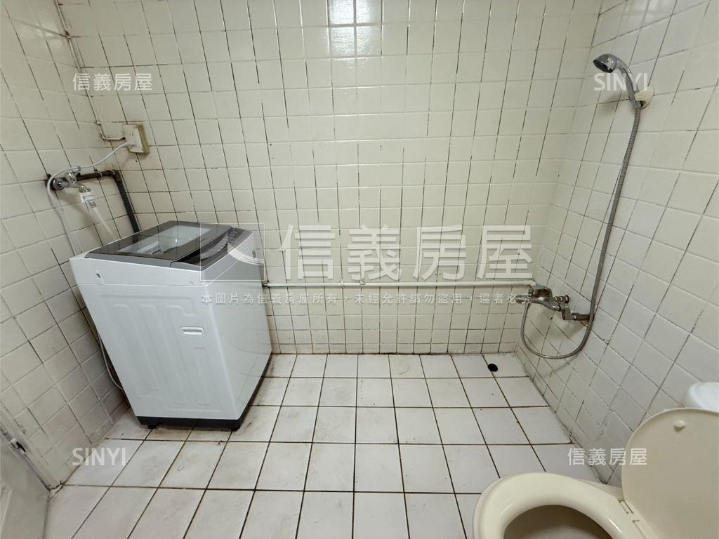 一中商圈。台中公園美套房房屋室內格局與周邊環境